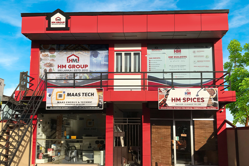 HM Builders team on site